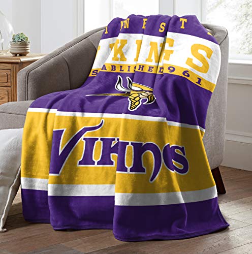 The Northwest Company Officially Licensed NFL "12th Man" Plush Rachel Throw Blanket, 60" x 80", Multi Color