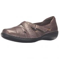 Clarks Women's Ashland Spin Q Slip-On Loafer