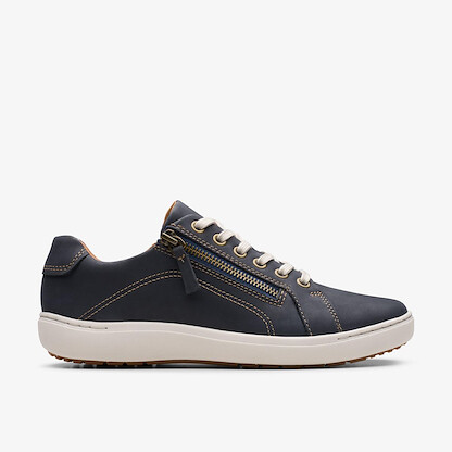 Clarks Women's Nalle Lace Sneaker Navy Nubuck - 26163570