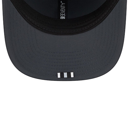 New Era Men's Charcoal Las Vegas Raiders 2025 Sideline Cold Weather 9SEVENTY Adjustable Hat