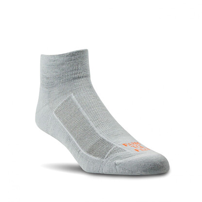 Farm to Feet Unisex Greensboro Light Cushion Quarter Crew Outdoor Trail Socks Silver/Red Orange - 8562-758