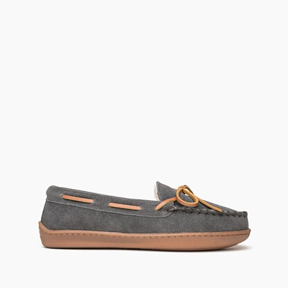 Minnetonka Women's Pile Lined Hardsole Slipper Charcoal - 3507-CHR