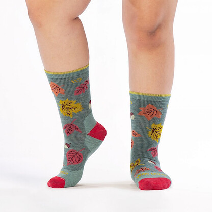 WIDE OPEN SOCKS Women's Fall In Love Cushioned Crew Socks Seafoam - 9511-SEAFOAM