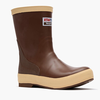 XTRATUF Women's 9" Legacy Brown Pull-On Rubber Boot - XWLM900